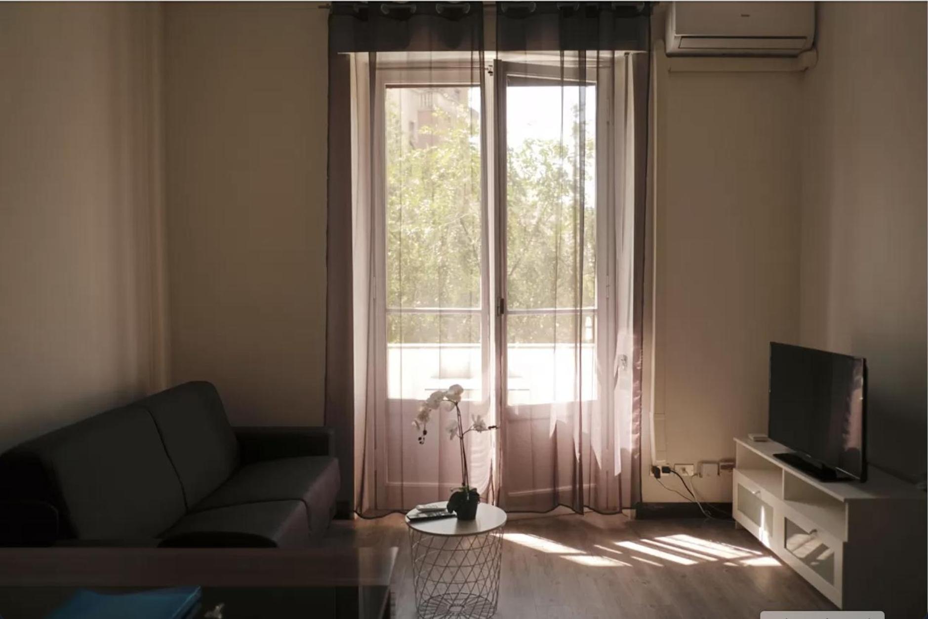 Bwr - Two-Room Apartment Near Navigli Area, Foppa Milán Exterior foto